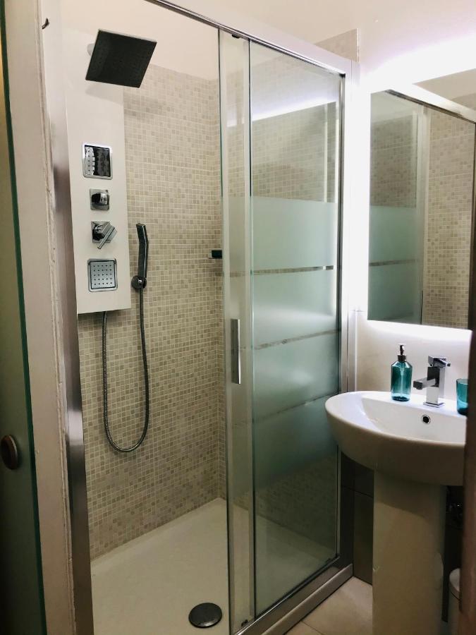 Amuri Room2 Катания Екстериор снимка